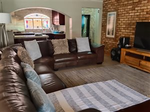 4 Bedroom Property for Sale in Wilkoppies North West